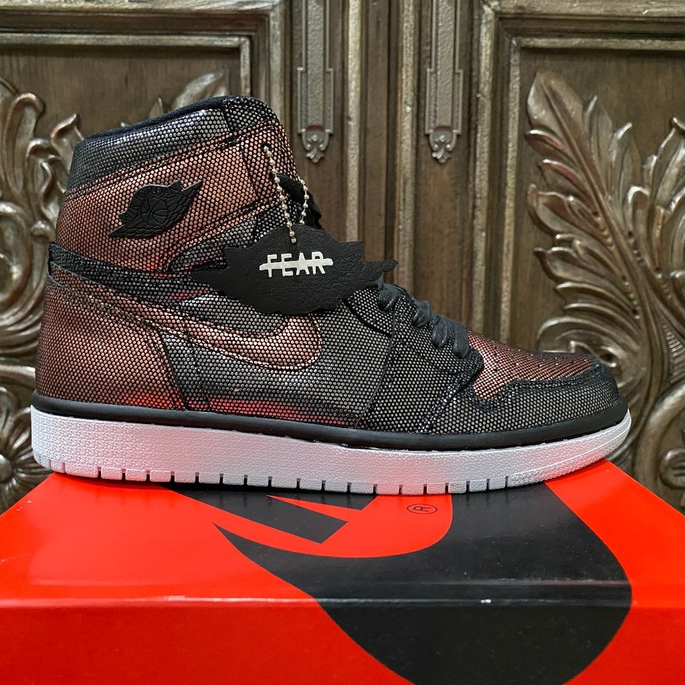 Nike Air Jordan 1 Retro High Fearless - Women's 7.5/Youth 6/Men's 6